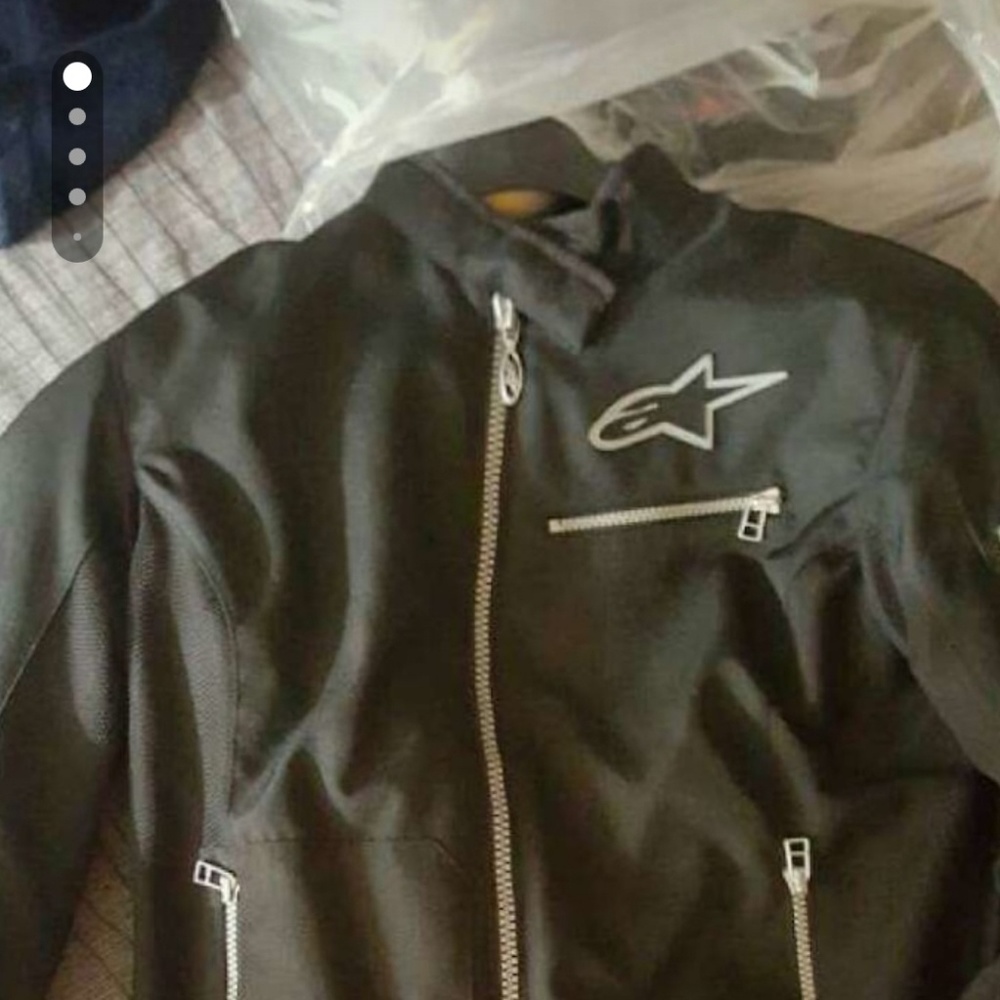 OFFER? SET, Alpinestars Motorcycle Jacket & Gloves